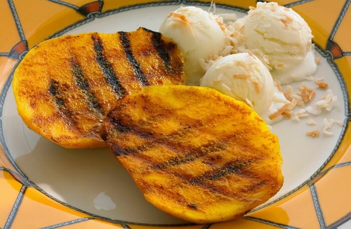 grilled mangoes