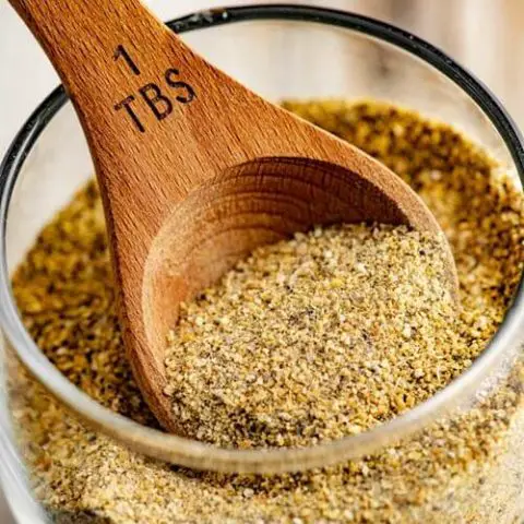 homemade lemon pepper seasoning