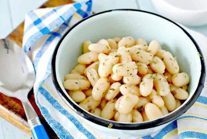 coocked cannellini beans