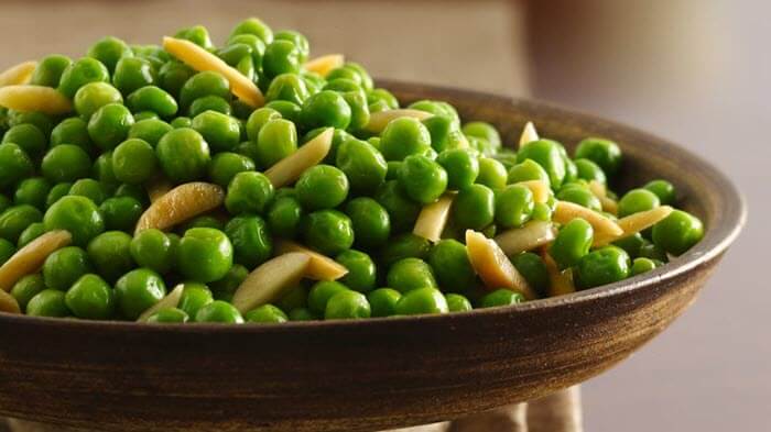 green peas with butter