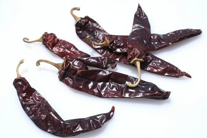 dried new mexico chilies