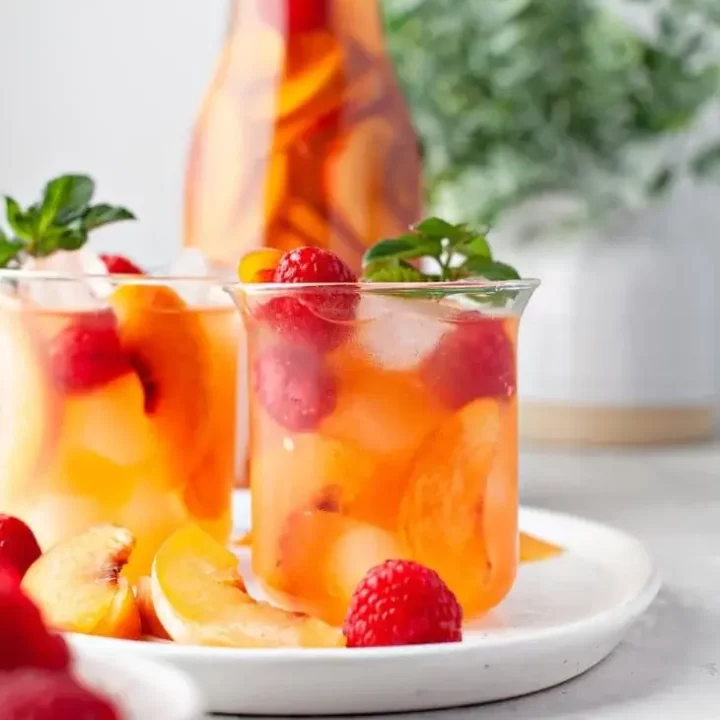 31 Peach Sangria Recipes